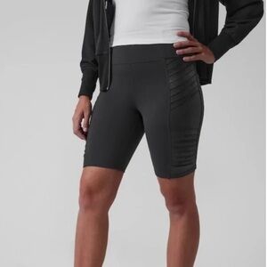 Athleta Delancey Gleam Moto Shorts size XS